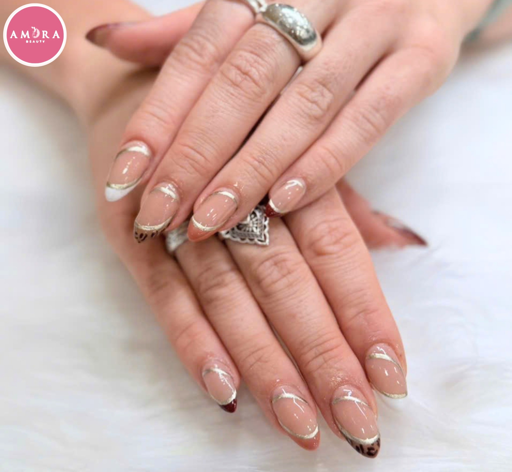 Elegant glossy manicure